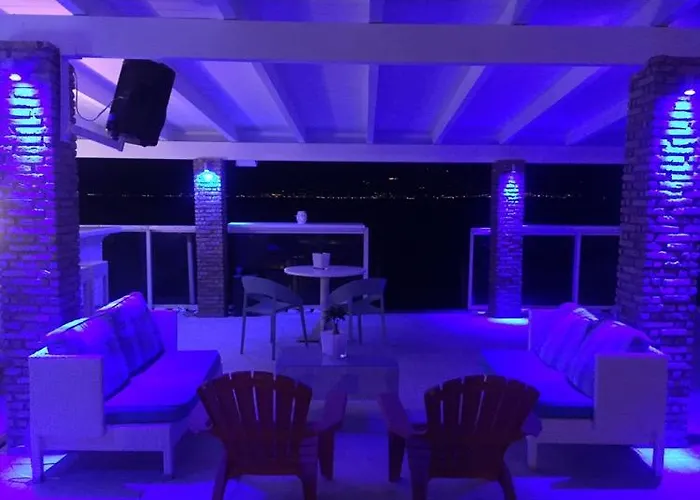 Rodini Ξενοδοχείο 3*